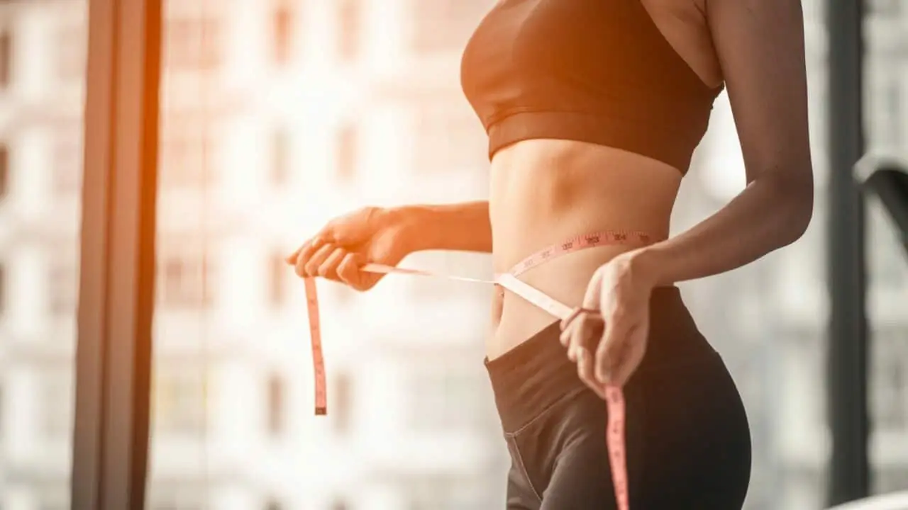 Il metodo infallibile per perdere peso senza dieta né palestra: funziona davvero? Il metodo infallibile per perdere peso senza dieta né palestra: funziona davvero?