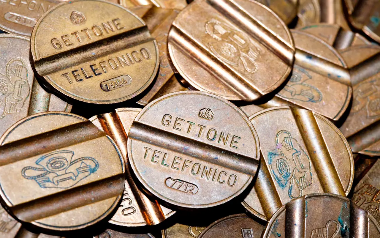 Gettoni telefonici anni ’60: la guida aggiornata sul valore per i collezionisti Gettoni telefonici anni ’60: la guida aggiornata sul valore per i collezionisti