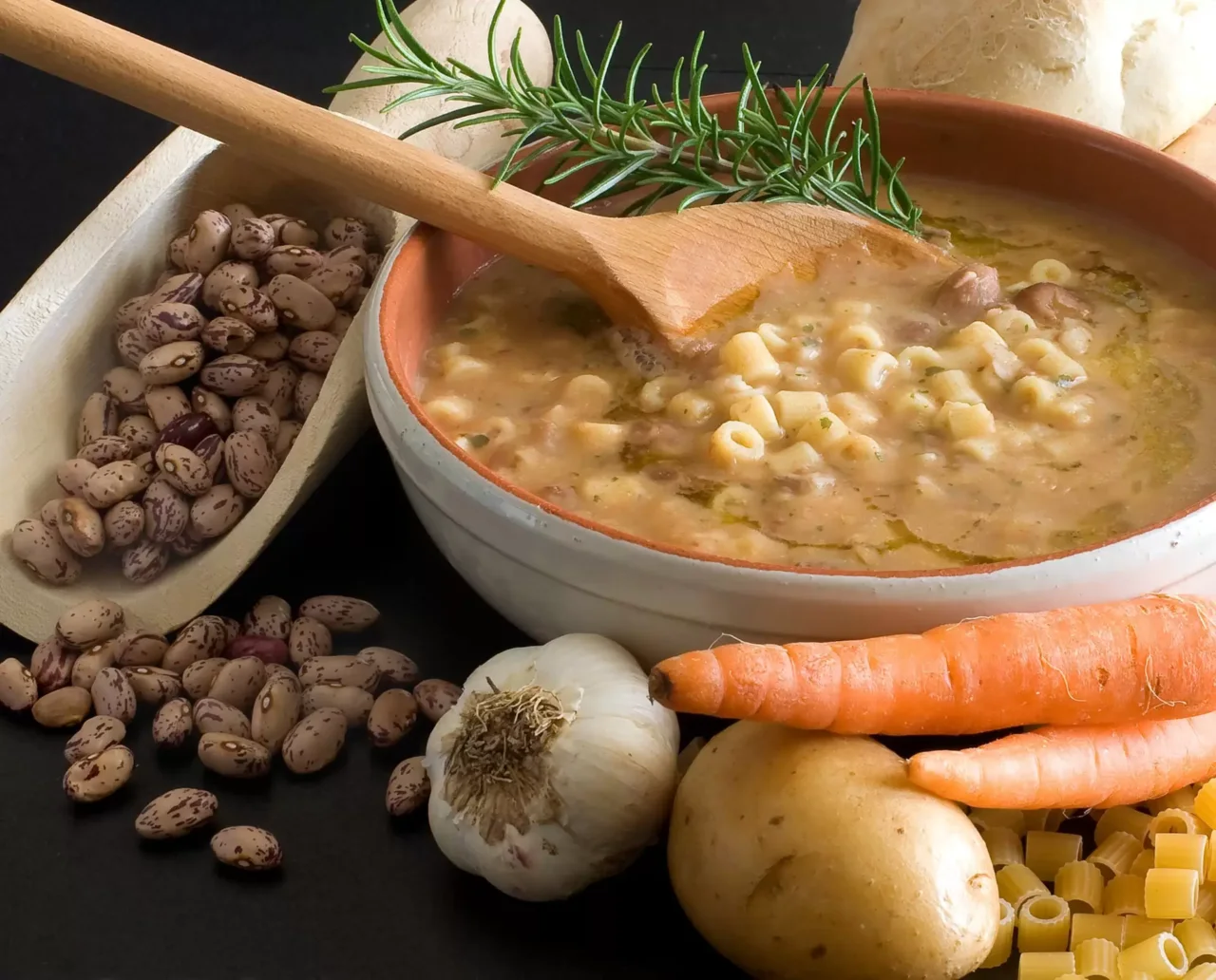Pressione alta? Il minestrone giusto può aiutarti più di una pillola Pressione alta? Il minestrone giusto può aiutarti più di una pillola
