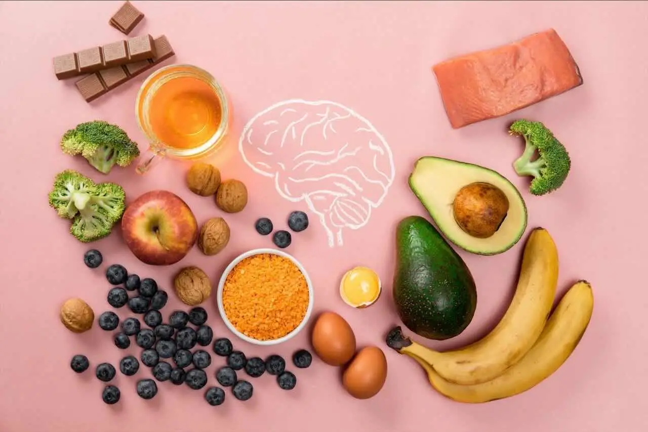 I 3 alimenti che stimolano la serotonina naturalmente I 3 alimenti che stimolano la serotonina naturalmente