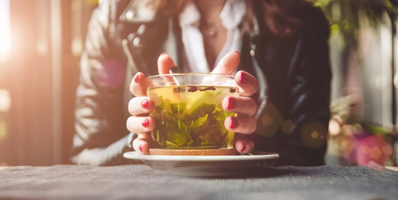 Il rischio nascosto nel consumo eccessivo di tisane Il rischio nascosto nel consumo eccessivo di tisane